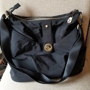 Baggallini Helsinki Hobo Crossbody Black